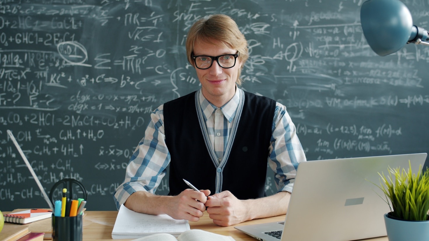 Aprenda a usar a Eduzzy para transformar sua didática